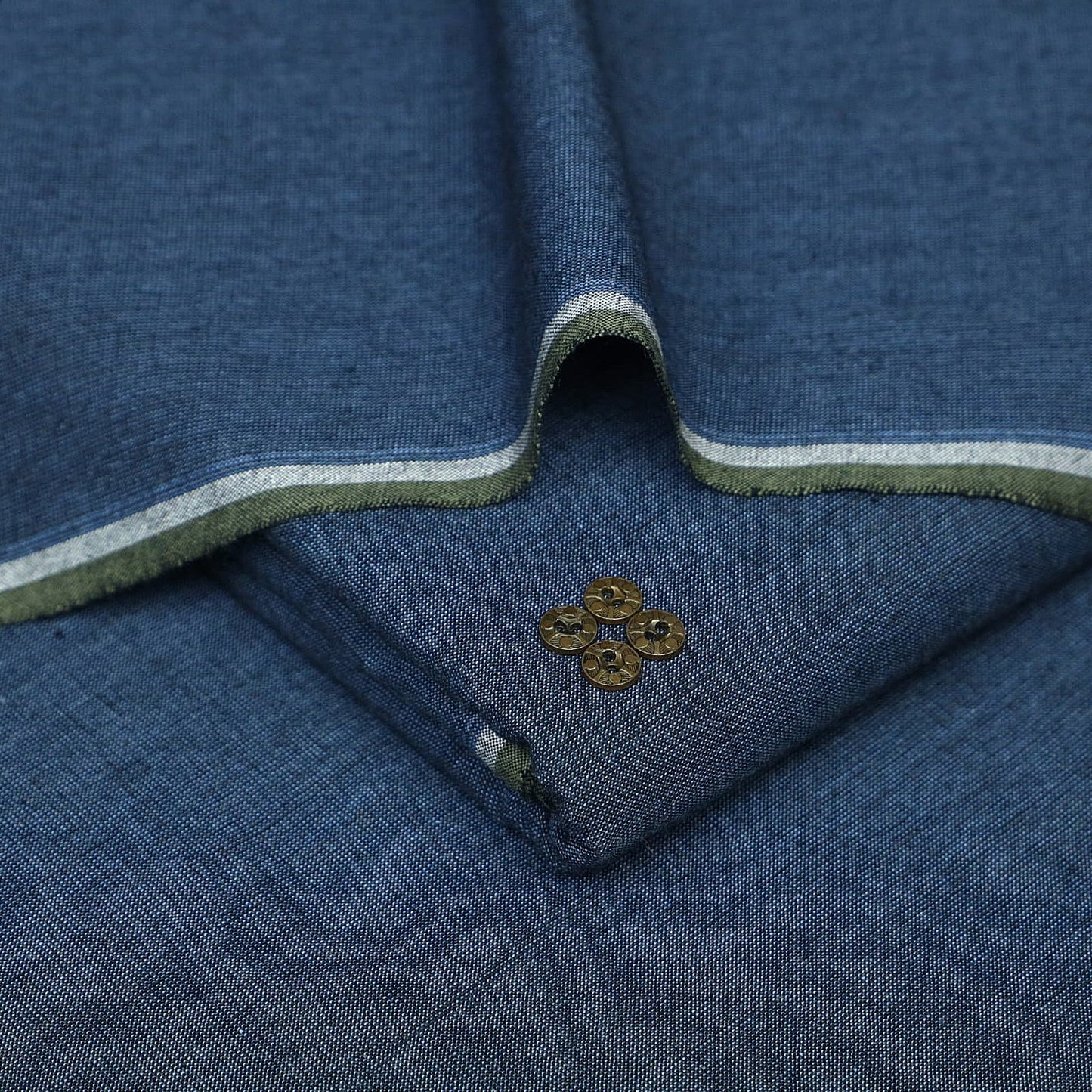 Condie Winter Khaddi Suit ๐พ๐-37 | Kamalia Khaddar Collection 2025 | Premium Sky Blue Unstitched Cotton Fabric | Soft, Warm & Handwoven Winter Khaddar for Men