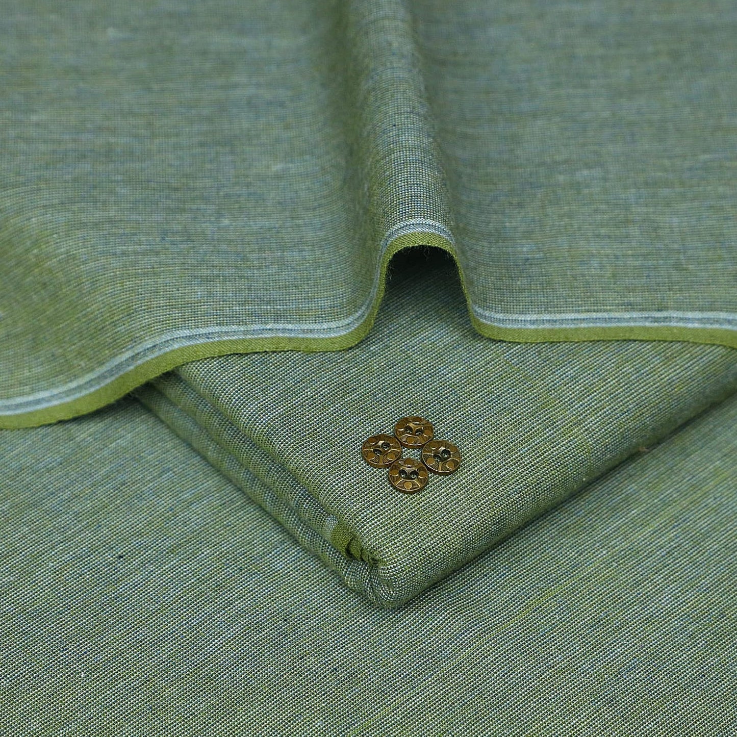 Saffini Kamalia Khaddar Winter Suit (Unstitched) – | 𝙎𝙆-09 |Premium 100% Cotton Khaddi Fabric | Mustard Self Design | Winter Heritage Collection ’25 | Free Delivery Pakistan