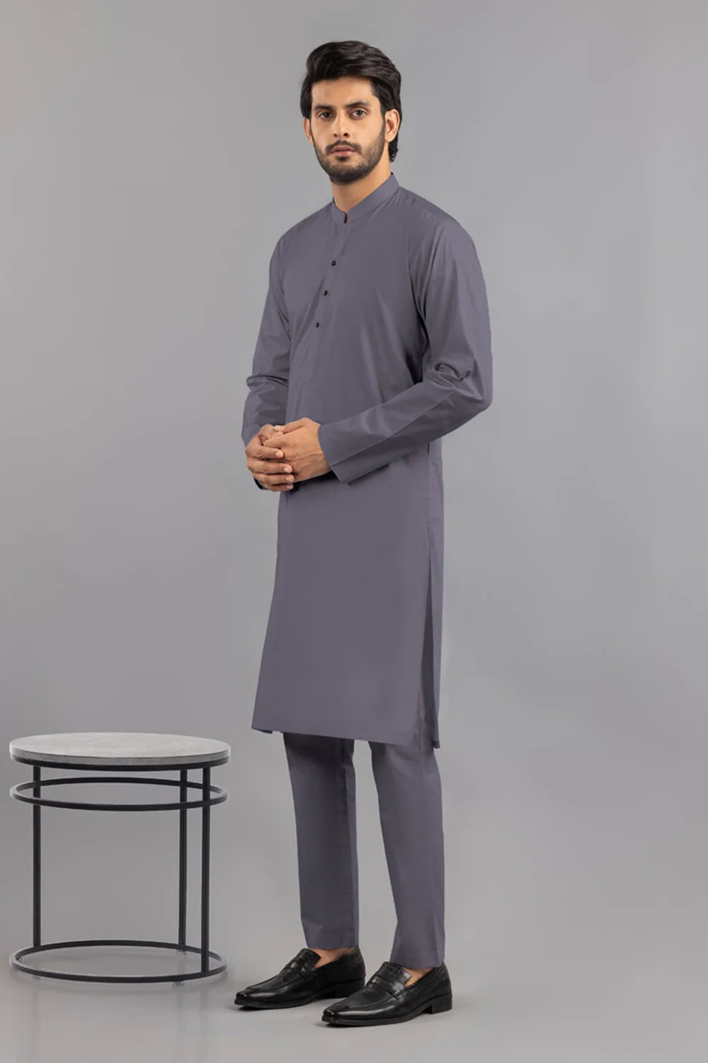Gul Ahmed Poshak 900 Charcoal Grey Wash & Wear 𝙂𝙋-44 Men’s Unstitched Fabric – Original Branded